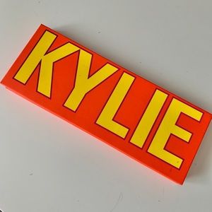 Kylie Cosmetics Summer Time Palette